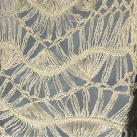 Debut Cream Crochet Knit Cropped Tank Top Open Back Scalloped S/M - Picture 5 of 10